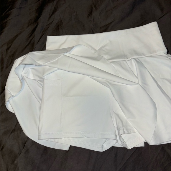 Halara White Tennis Skirt - Picture 2 of 2